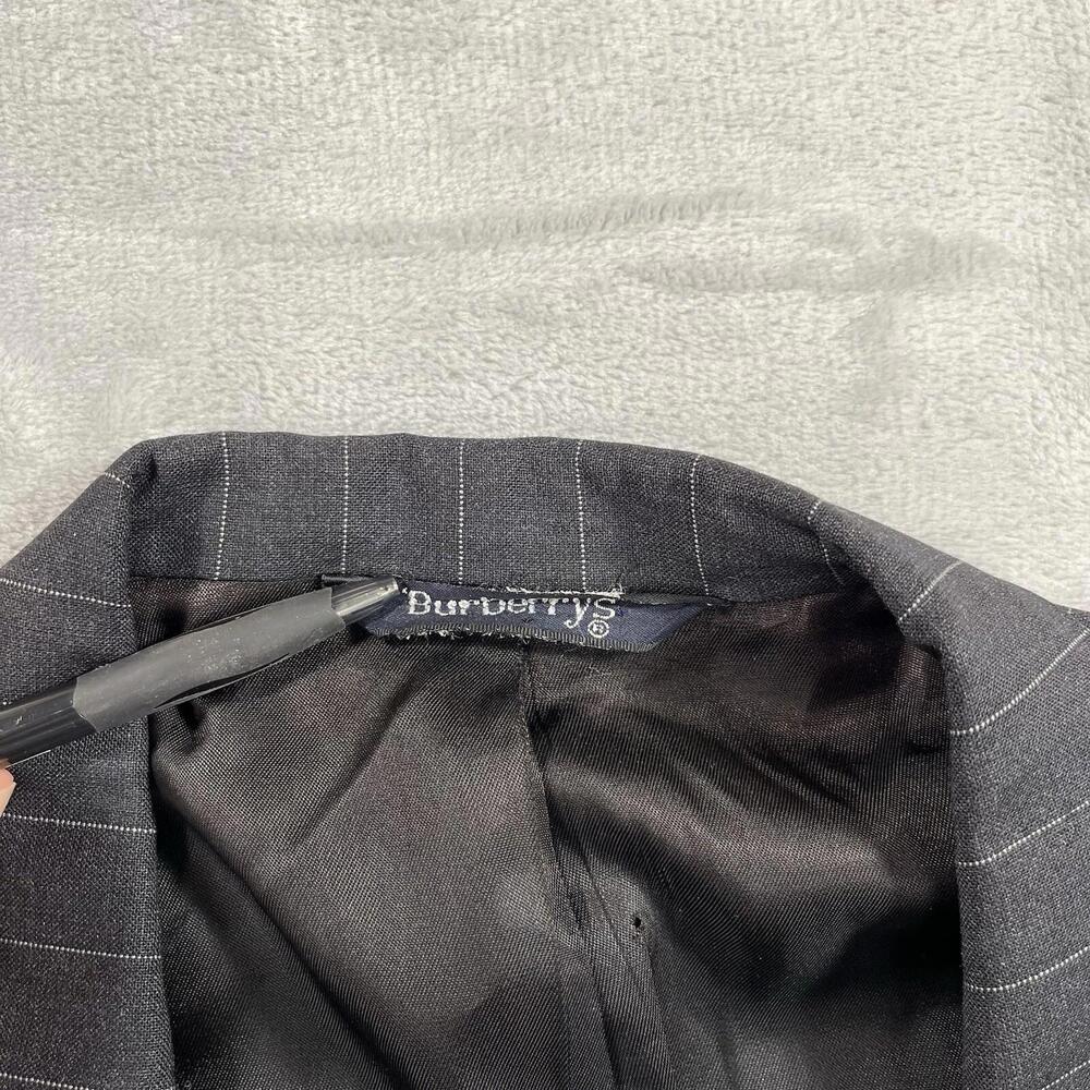 Vtg Burberrys Suit Jacket Men's 42 Regular Black Stripe Pure Wool 2 Button - Picture 7 of 14